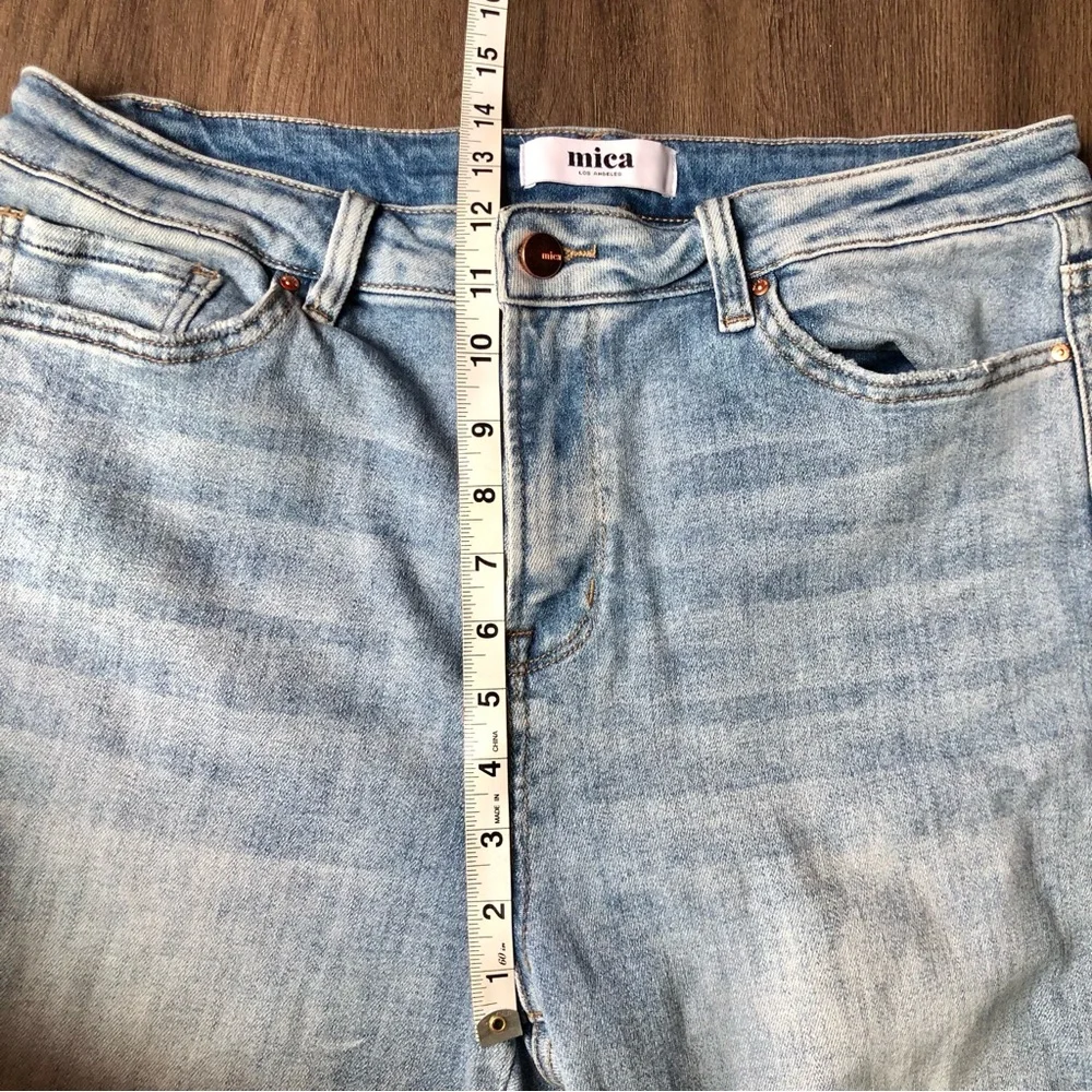 Mica Denim Jeans Women’s 32 Blue High Rise Crop Flare Distressed Hem - Picture 8 of 11